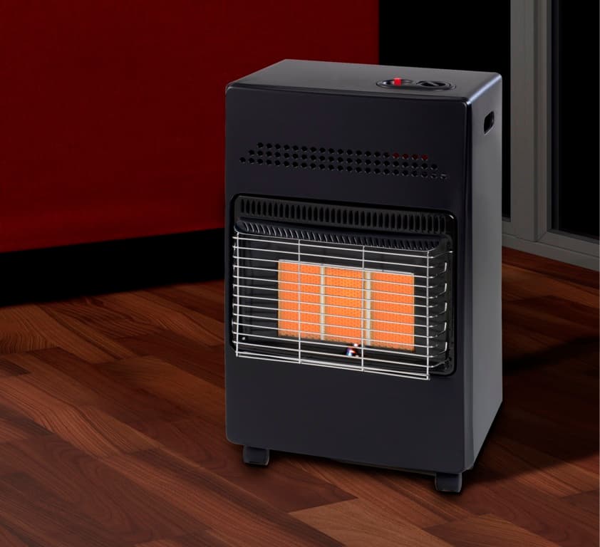 Cabinet Heater 4.2kW - Butane gas heater.
3 heat settings (1.5kw - 4.2kw).
Ceramic heat plates.
Oxygen depletion system.
Anti tilt safety system.
Castors for ease of moveme